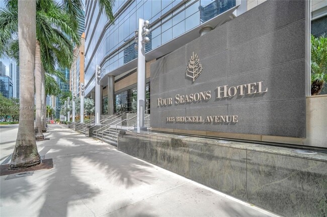 Foto del edificio - 1435 Brickell Ave
