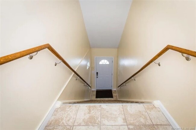 Photo - 31 Cinnamon Spring Apartment