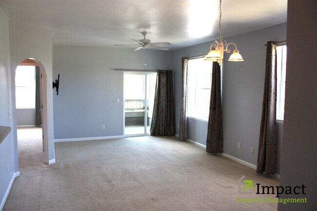 Photo - 12818 Ironstone Way Townhome