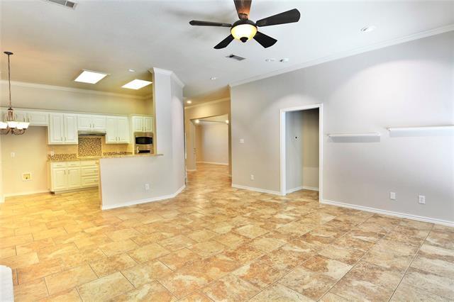 Foto del edificio - 7712 Bridlewood Ct