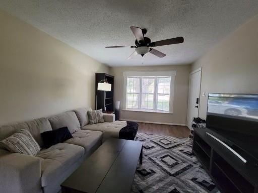 Foto del edificio - 502 Bellmar Ln