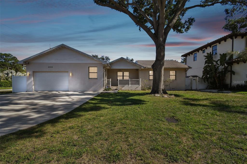 Foto principal - 4002 W Mullen Ave