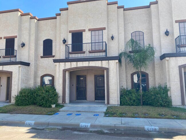 Foto del edificio - 8216 Casa Verde Rd