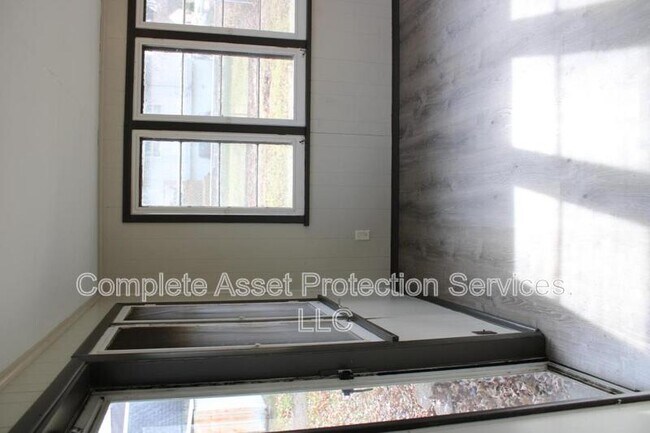 Foto del edificio - 306 Chestnut St