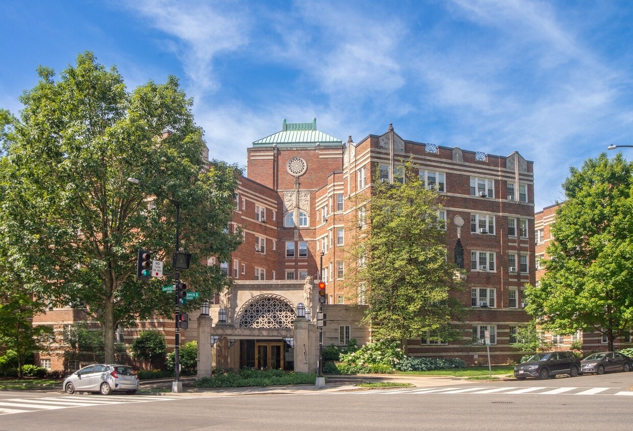 Primary Photo - Sedgwick Gardens Apartments