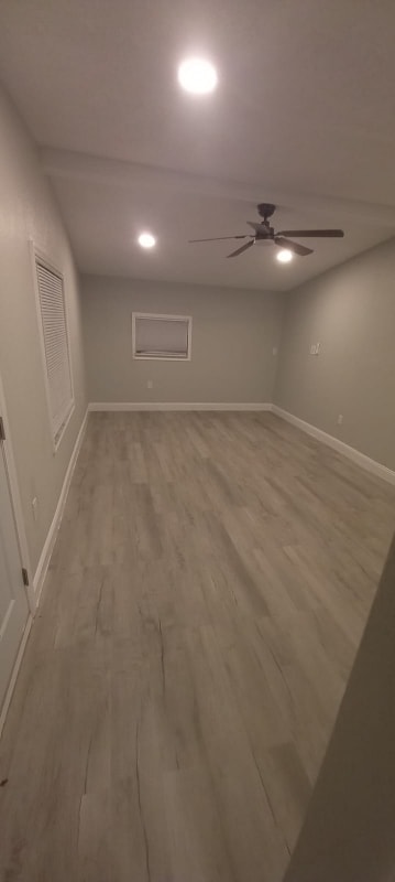 Foto del edificio - 5411 Spaatz Ave