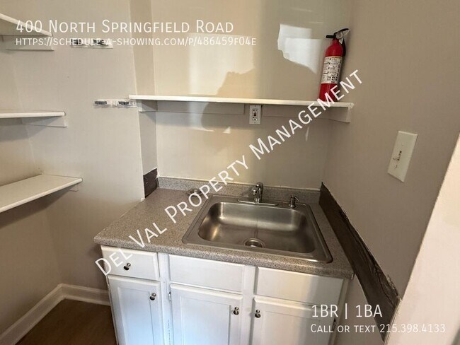 Building Photo - 400 N Springfield Rd