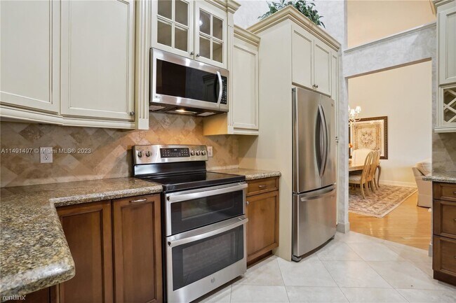 Building Photo - 4 br, 2 bath House - 17357 Balboa Point Wa...