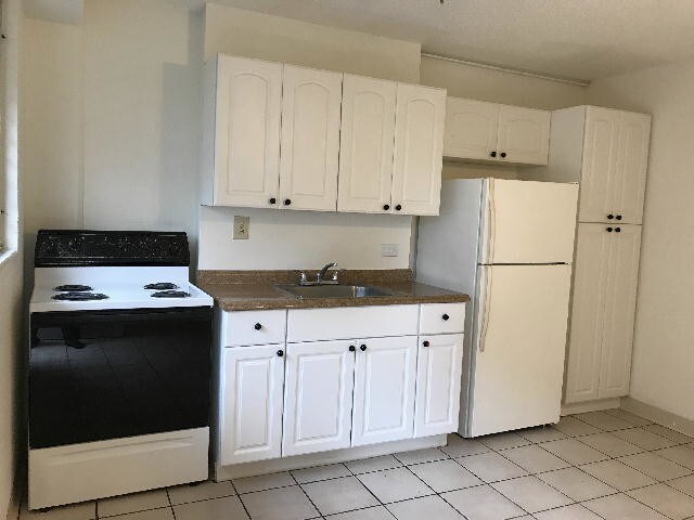 Foto del edificio - 2541 Kuhio Ave