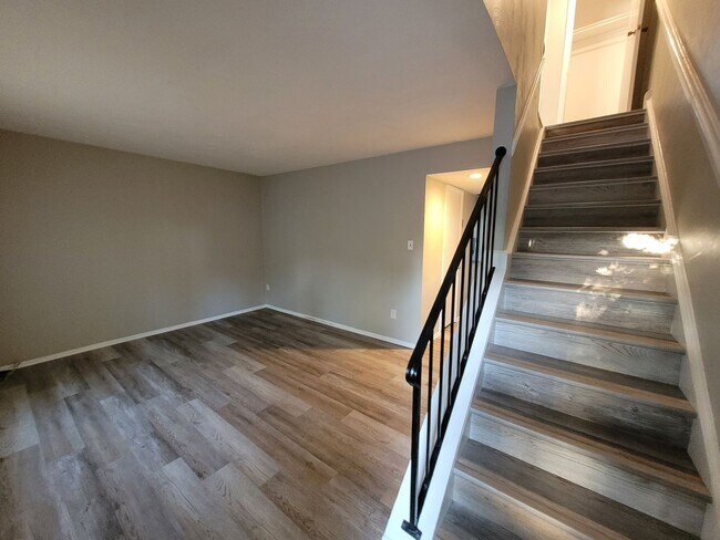 Foto del edificio - Townhouse in the Heart of Virginia Beach!
