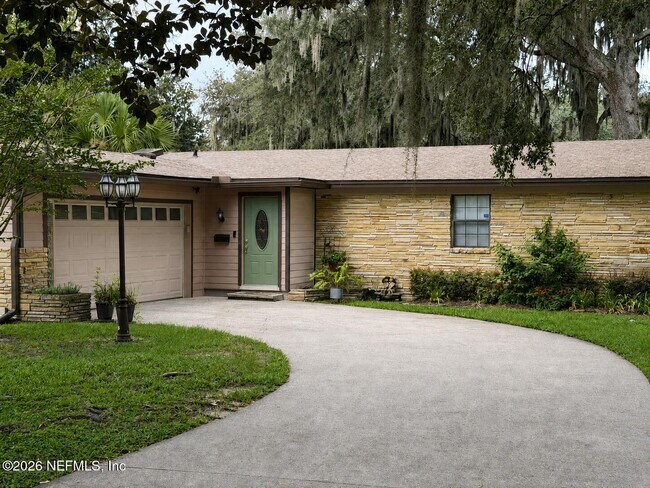 Foto del edificio - 4512 Hartman Rd