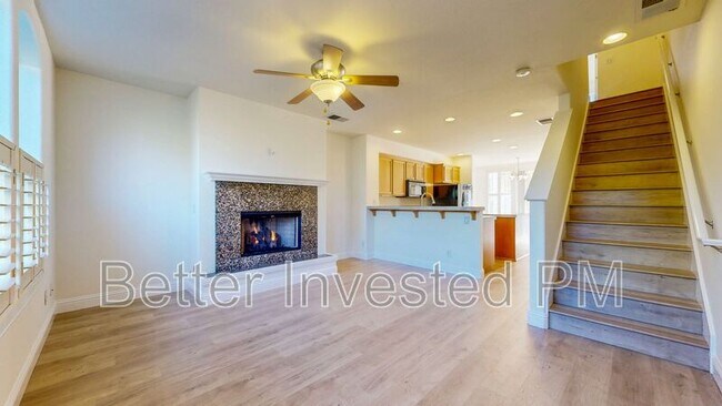 Foto del edificio - 526 Emily Rose Cir