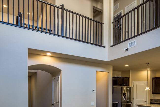 Building Photo - ABSOLUTELY STUNNING HOME IN POSH DOWNTOWN SUMMERLIN!