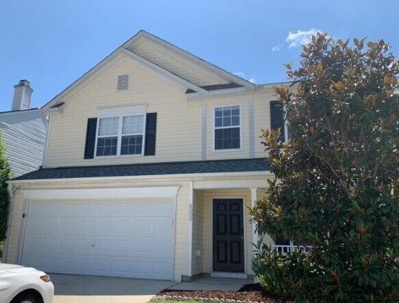 Foto principal - 8000 Wesley Farm Dr