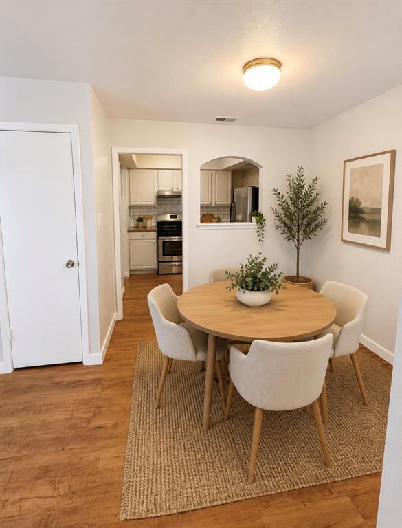 Foto del edificio - 9407 Quail Meadow Dr