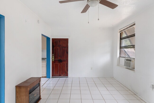 Foto del edificio - 902 Boston Ave