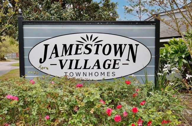 Photo - 713 St Matthew Cir Townhome