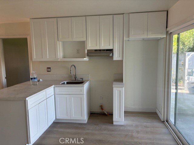 Foto del edificio - 9153 Mayne St