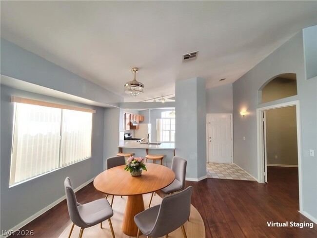 Building Photo - 7938 Kentshire Dr