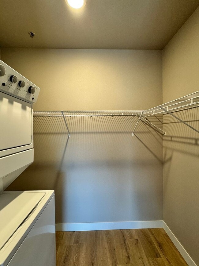 Interior Photo - JP Place