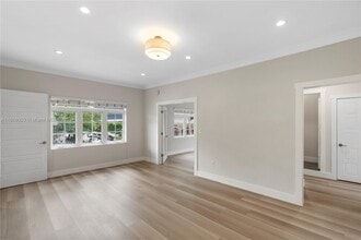 Building Photo - 2431 Biscayne Blvd