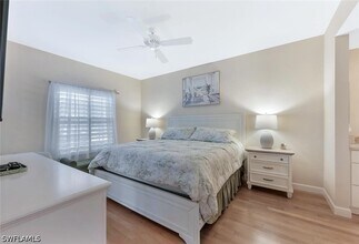 Building Photo - 818 Tanbark Dr
