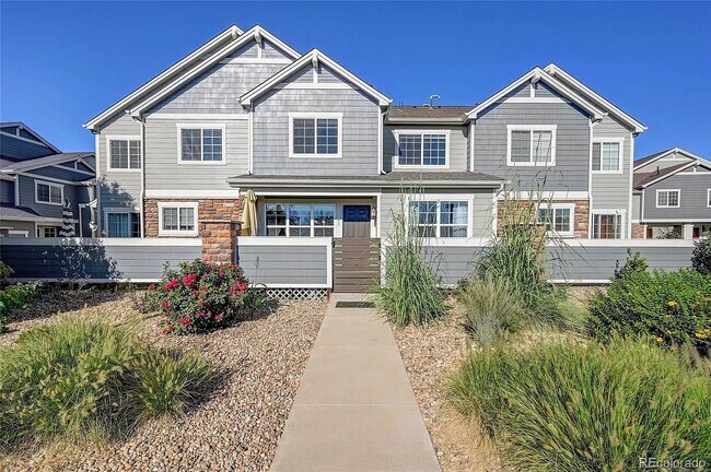 Building Photo - 14300 Waterside Ln
