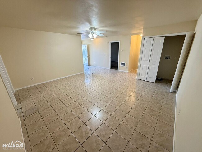 Foto del edificio - 2508 Willow St