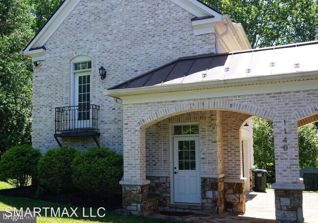 Building Photo - 6 br, 6.5 bath House - 1140 Bob O Link Cir