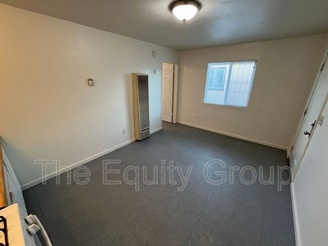 Building Photo - 9310 Rd 236