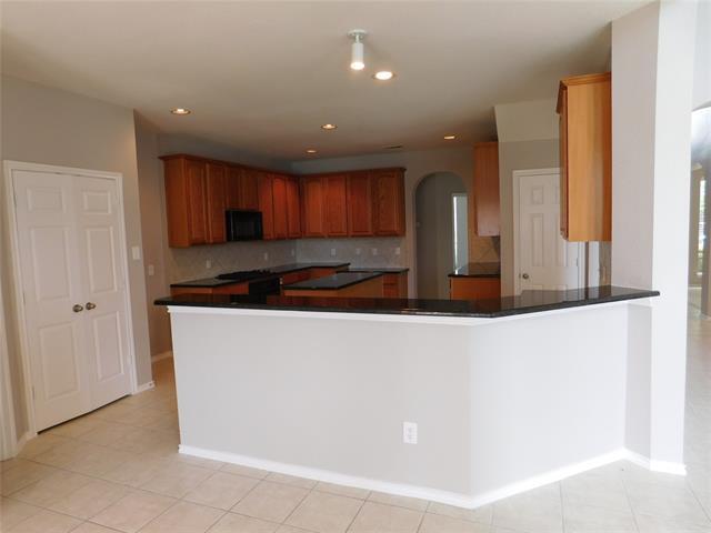 Foto del edificio - 9733 Windsong Dr