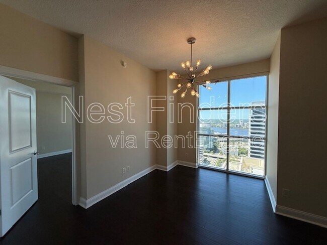 Building Photo - 1431 Ztp - Riverplace