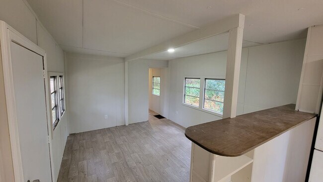 Foto del edificio - 5325 SE 32nd Ct