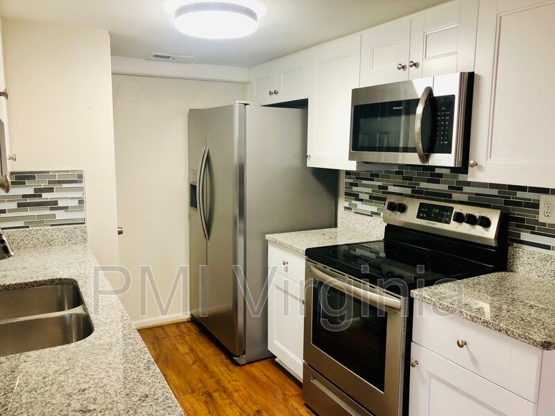 Foto principal - 5748 Morningside Ct