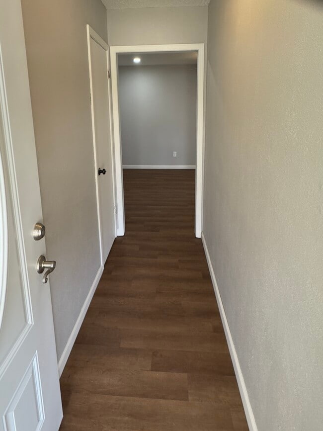 Photo - 920 Sequoyah Trail House