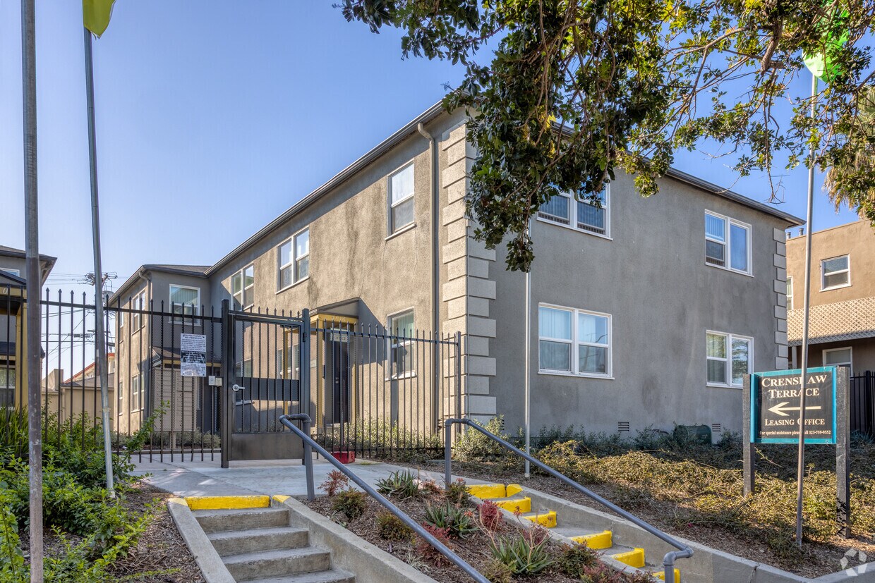 Crenshaw Terrace Apartments in Los Angeles, CA Westside Rentals