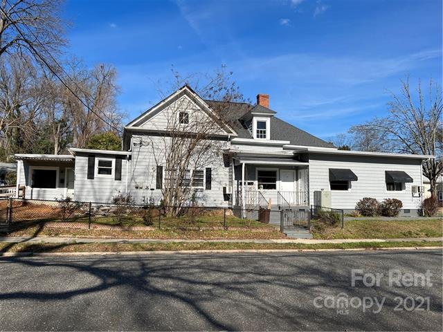 Primary Photo - 421 S South St