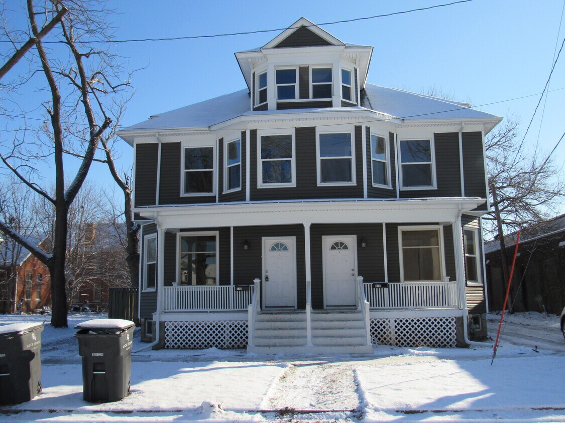 Foto principal - 413 12th St