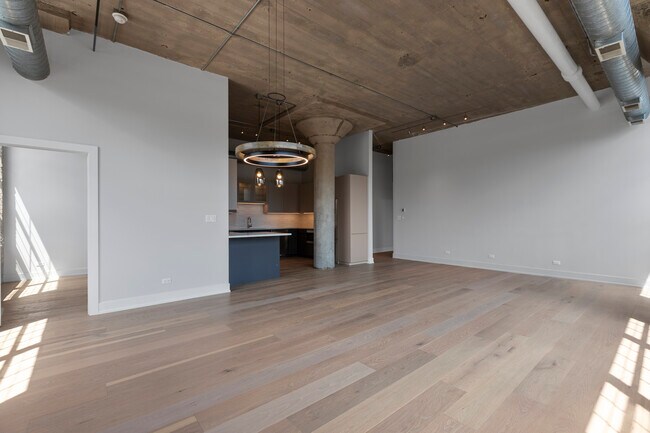 Foto del edificio - 17 N Loomis St