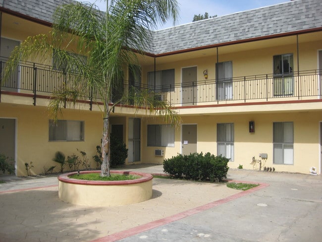 Building Photo - 4121 Marmion Way