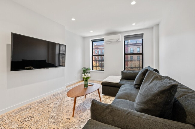 Building Photo - 472 Columbus Ave