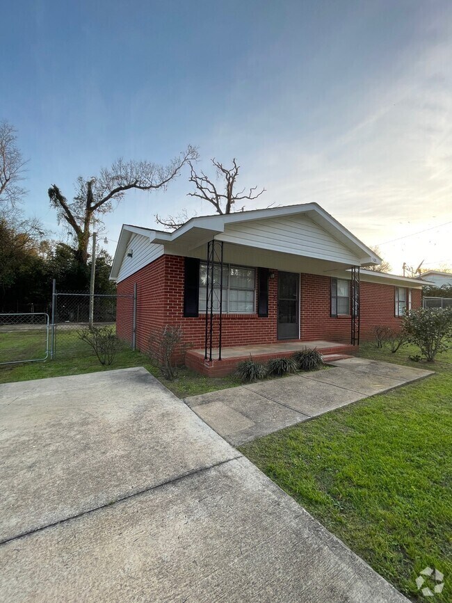 Senior Apartments For Rent in Iron City GA 8 Rentals