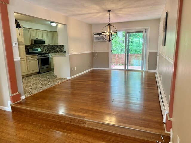 Dining Room - 143 Oak Park Dr
