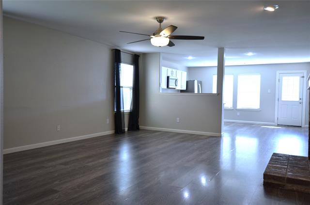 Foto del edificio - 1500 Mockingbird Dr