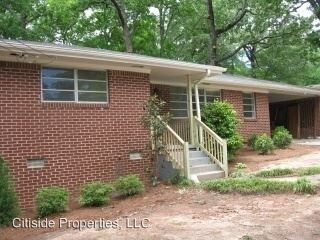 Primary Photo - 3 br, 2 bath House - 2437 Summerland Dr