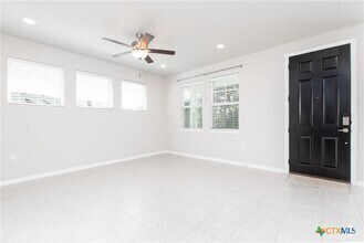 Building Photo - 121 Lafitte Dr