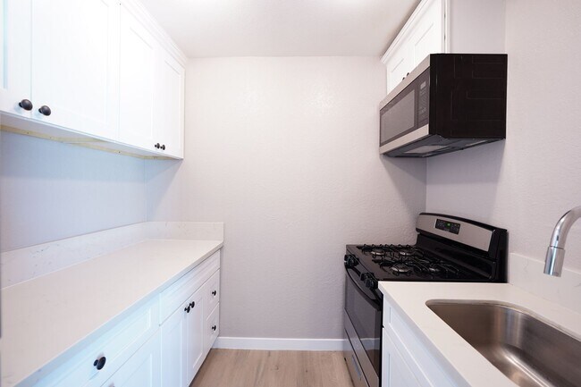 Foto del edificio - 8820 5th Ave