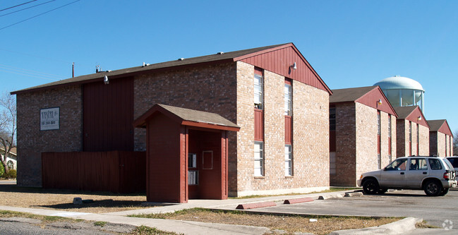 Building Photo - Vestal Apartments