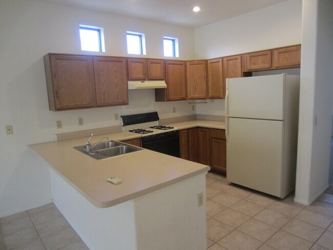 Foto del edificio - Attractive 3 Bed. 2 Ba. Home In Rita Ranch...