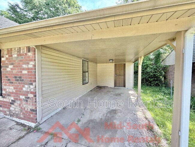 Building Photo - 5286 Braden Dr